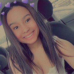 Meet your Posher, Scarlette